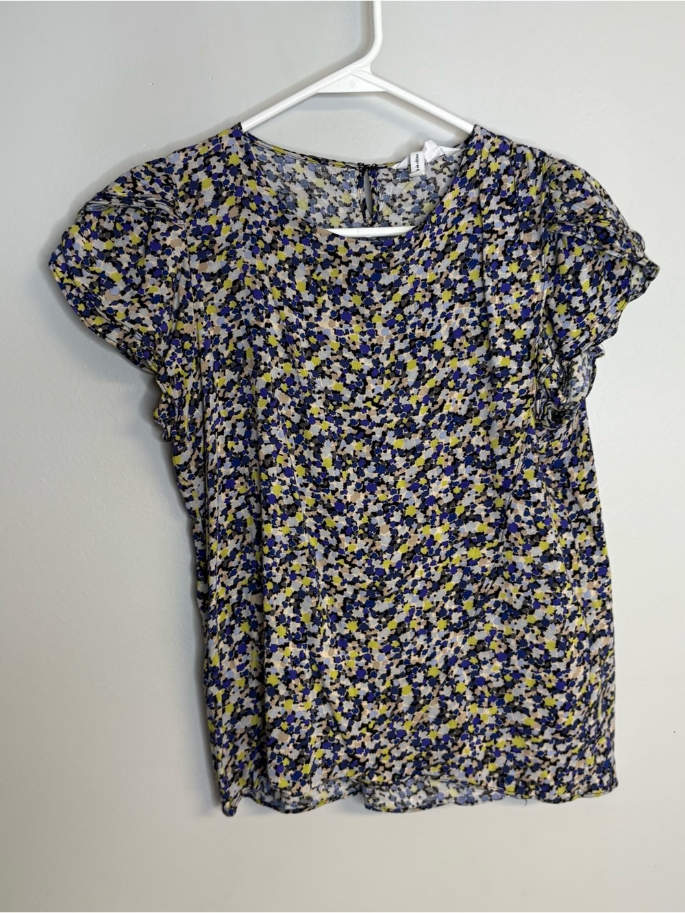BCBGeneration Floral Print Short Sleeve Blouse in Blue & Yellow